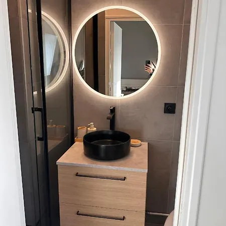Vibedumarais - Modern Studio In Hyper Center Of Appartamento Parigi